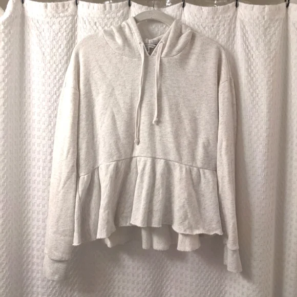 American Eagle Outfitters | Tops | American Eagle Peplum